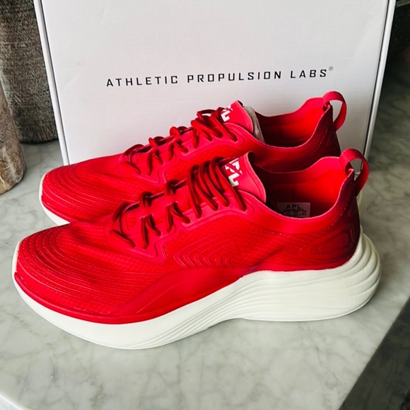 New in Box - APL Red and White Streamline Athletic Shoes (Size 8) Unisex style - Picture 1 of 5